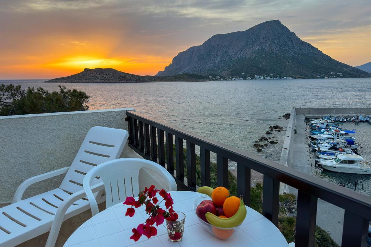 Pelagos Seafront Accommodation - Maria Mirtiész Kültér fotó