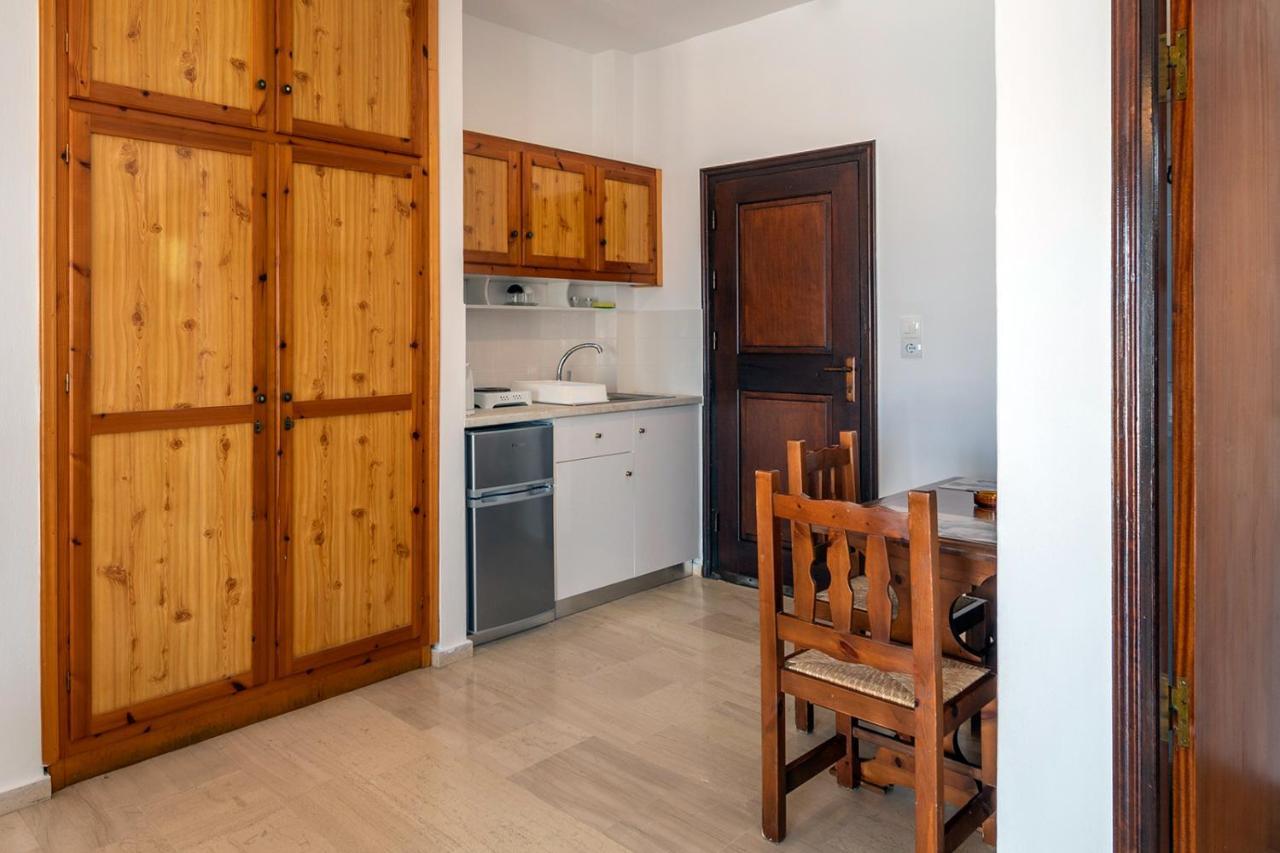 Pelagos Seafront Accommodation - Maria Mirtiész Kültér fotó